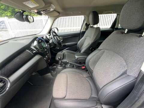 Mini Hatch COOPER SD 39