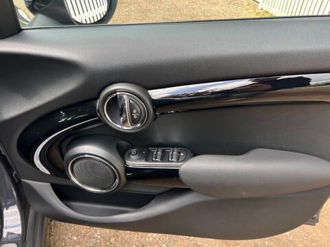 Mini Hatch COOPER SD 45