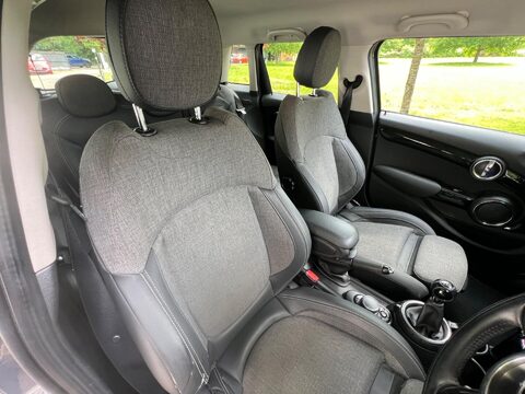 Mini Hatch COOPER SD 27