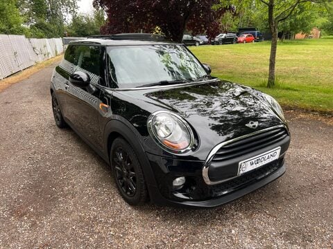 Mini Hatch ONE 6