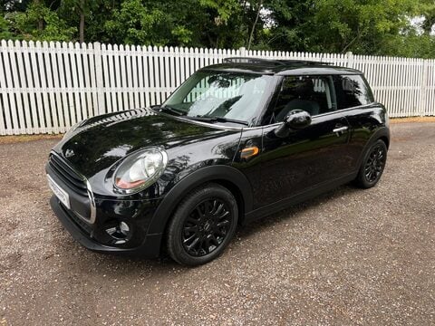 Mini Hatch ONE 11