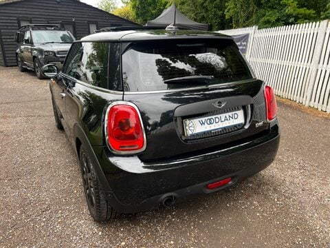Mini Hatch ONE 18