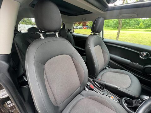 Mini Hatch ONE 31