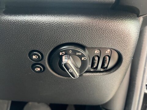 Mini Hatch ONE 39