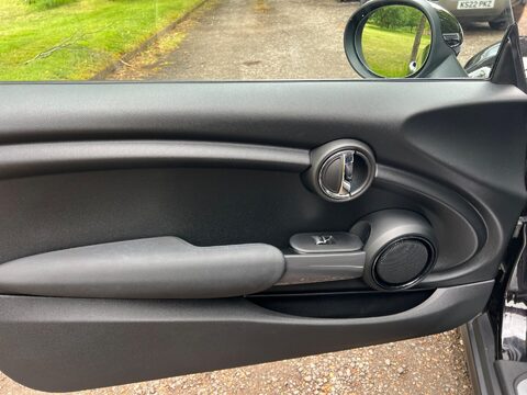 Mini Hatch ONE 49