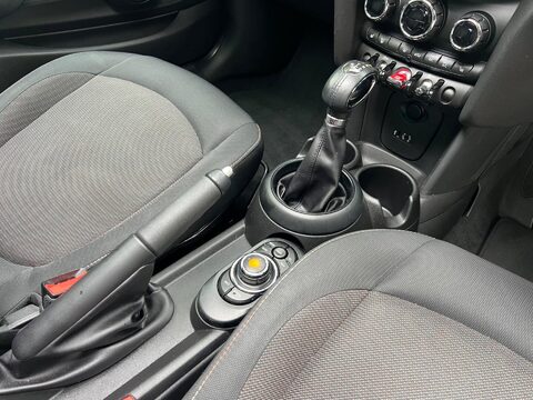 Mini Hatch ONE 35