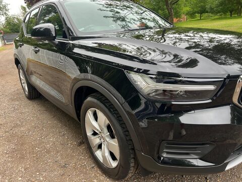 Volvo XC40 T3 MOMENTUM 9