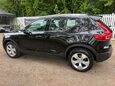 Volvo XC40 T3 MOMENTUM 22