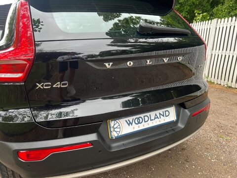 Volvo XC40 T3 MOMENTUM 25