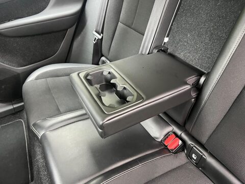 Volvo XC40 T3 MOMENTUM 35