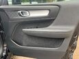 Volvo XC40 T3 MOMENTUM 46