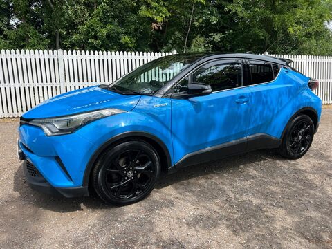 Toyota C-HR DYNAMIC 11
