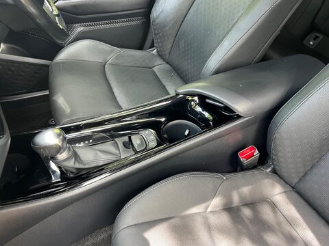 Toyota C-HR DYNAMIC 54