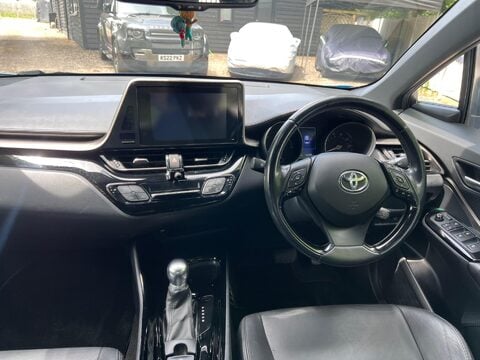 Toyota C-HR DYNAMIC 45
