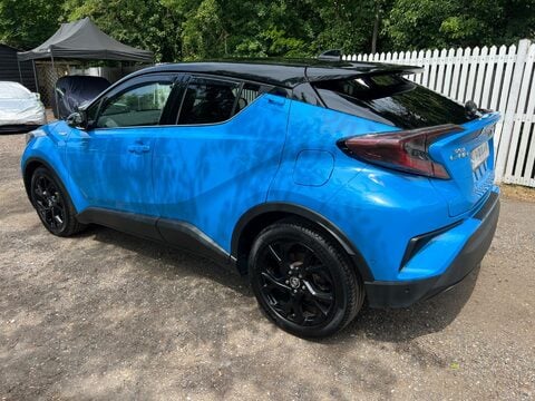 Toyota C-HR DYNAMIC 14