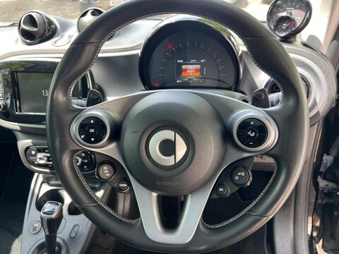 Smart Fortwo Coupe BRABUS XCLUSIVE 23