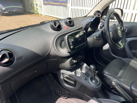 Smart Fortwo Coupe BRABUS XCLUSIVE 34