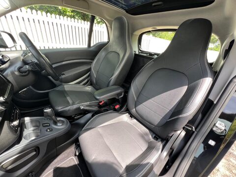Smart Fortwo Coupe BRABUS XCLUSIVE 38