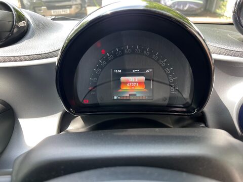 Smart Fortwo Coupe BRABUS XCLUSIVE 22