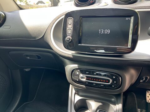 Smart Fortwo Coupe BRABUS XCLUSIVE 29