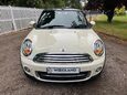 Mini Convertible 1.6 Cooper D Euro 5 (s/s) 2dr 5
