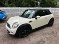 Mini Convertible 1.6 Cooper D Euro 5 (s/s) 2dr 11
