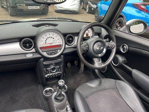 Mini Convertible 1.6 Cooper D Euro 5 (s/s) 2dr 43
