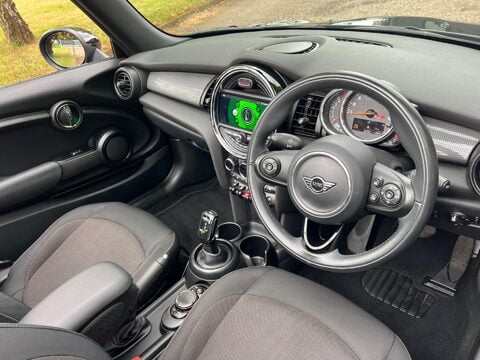 Mini Convertible COOPER CLASSIC 36