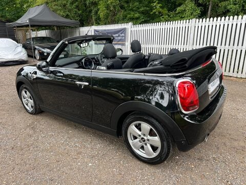 Mini Convertible COOPER CLASSIC 18