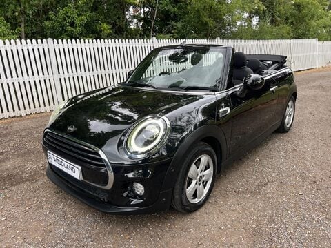 Mini Convertible COOPER CLASSIC 15