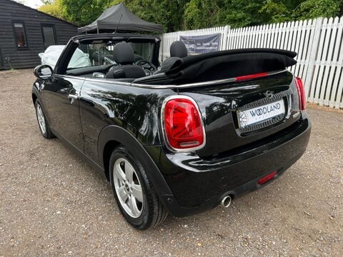 Mini Convertible COOPER CLASSIC 17