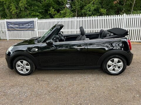 Mini Convertible COOPER CLASSIC 22