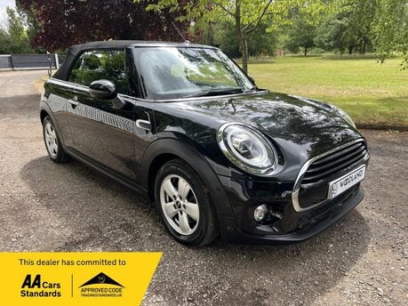 Mini Convertible COOPER CLASSIC
