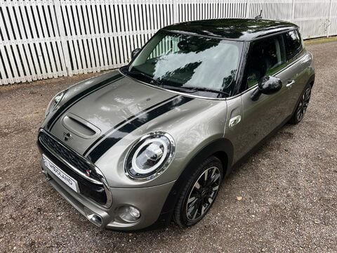 Mini Hatch COOPER S EXCLUSIVE 25