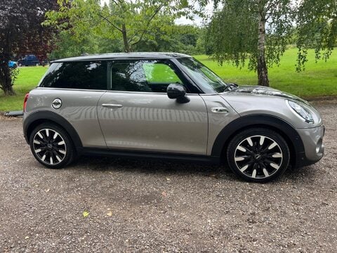 Mini Hatch COOPER S EXCLUSIVE 27