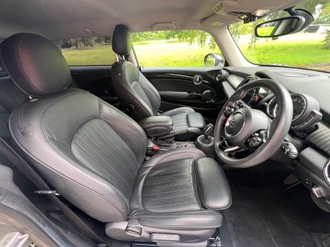 Mini Hatch COOPER S EXCLUSIVE 33