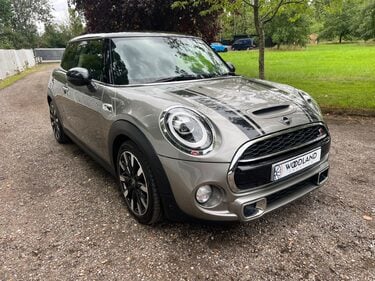 Mini Hatch COOPER S EXCLUSIVE 4