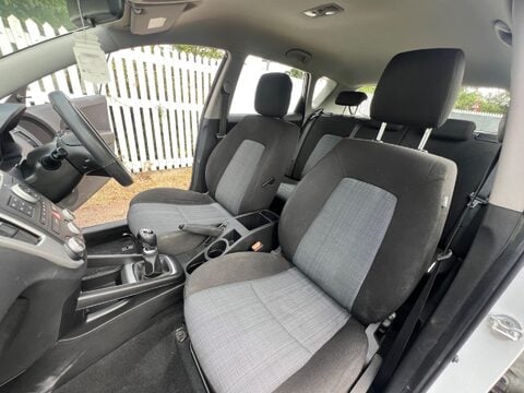 Kia Ceed 1 23