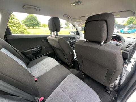 Kia Ceed 1 21