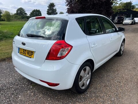 Kia Ceed 1 10