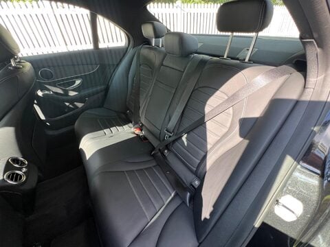 Mercedes-Benz C Class C 300 AMG LINE PREMIUM 57