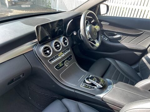 Mercedes-Benz C Class C 300 AMG LINE PREMIUM 60