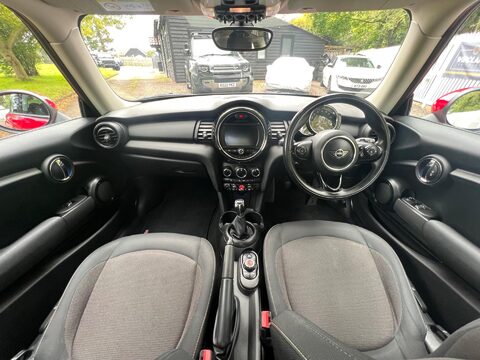 Mini Hatch ONE 37