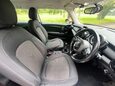 Mini Hatch ONE 28