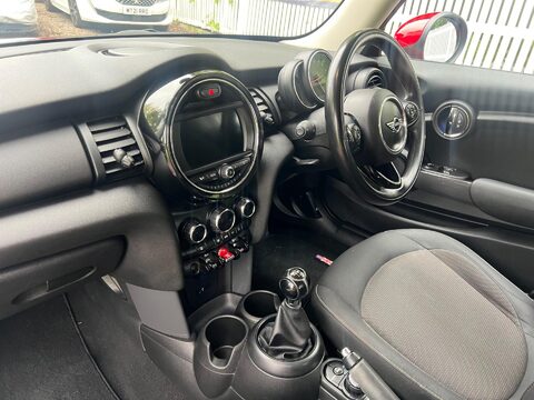 Mini Hatch ONE 39
