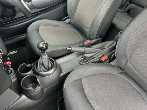 Mini Hatch ONE 42