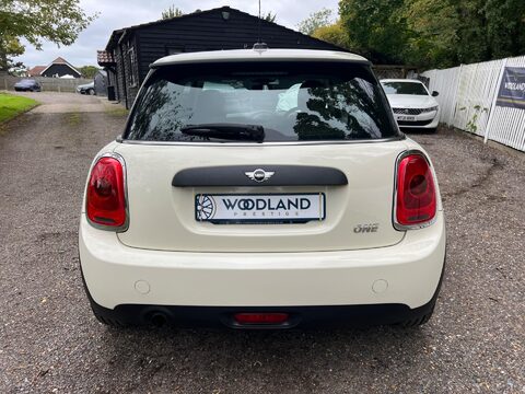 Mini Hatch ONE 15