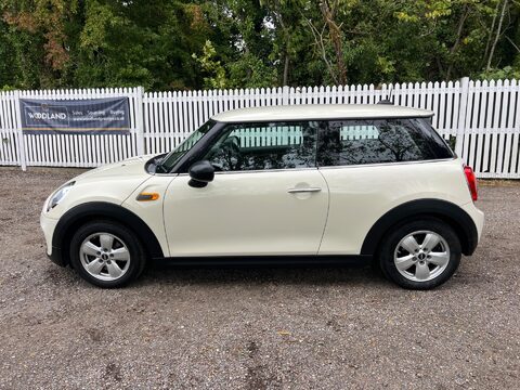 Mini Hatch ONE 7