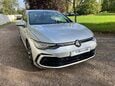 Volkswagen Golf R-LINE TSI 5