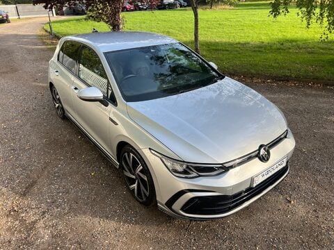 Volkswagen Golf R-LINE TSI 29